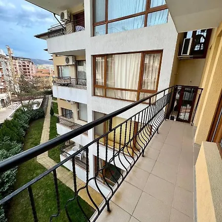 Dkapartments Diamond Bay 公寓